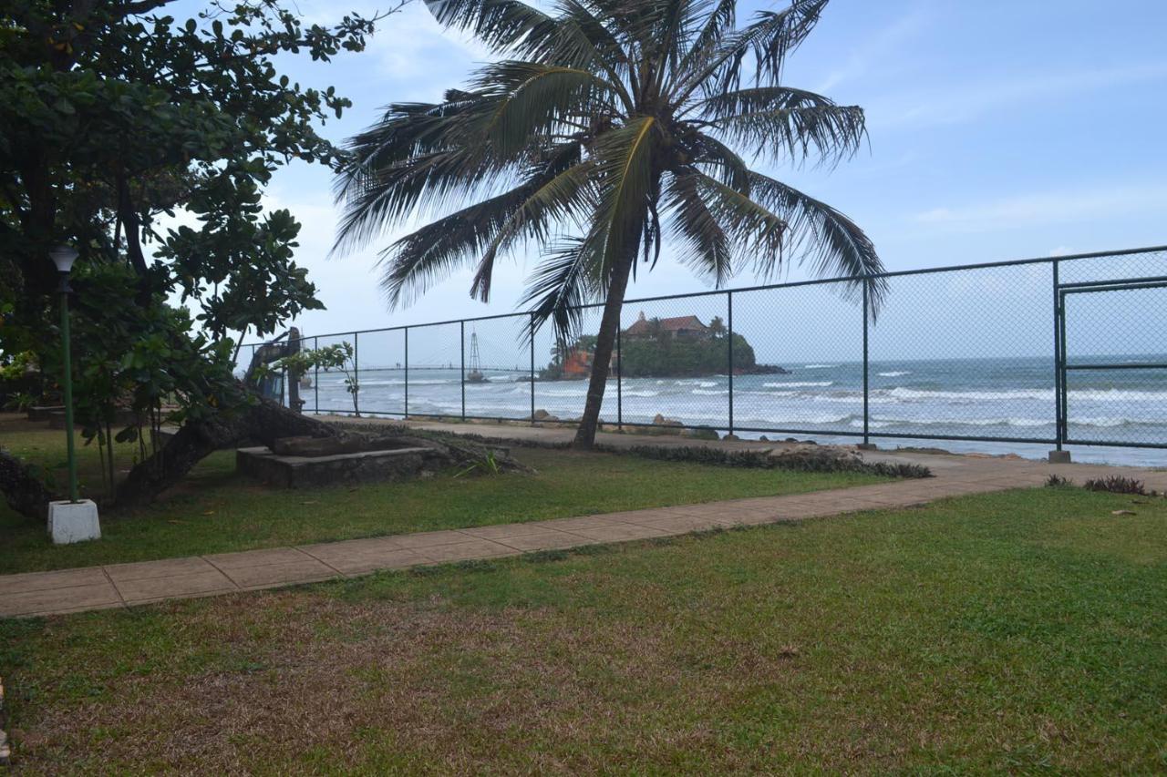 Rest House Matara Hotel Ngoại thất bức ảnh