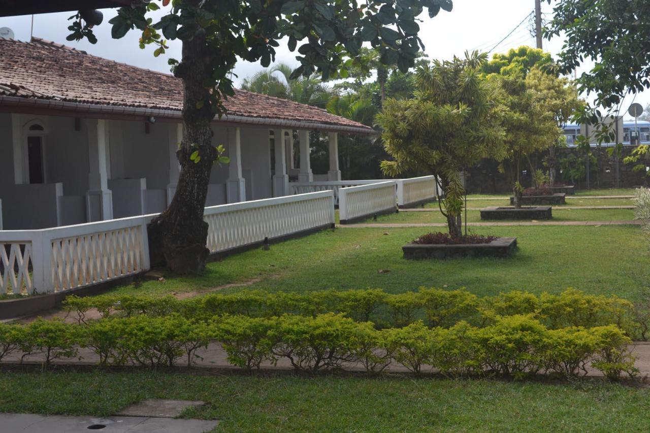 Rest House Matara Hotel Ngoại thất bức ảnh