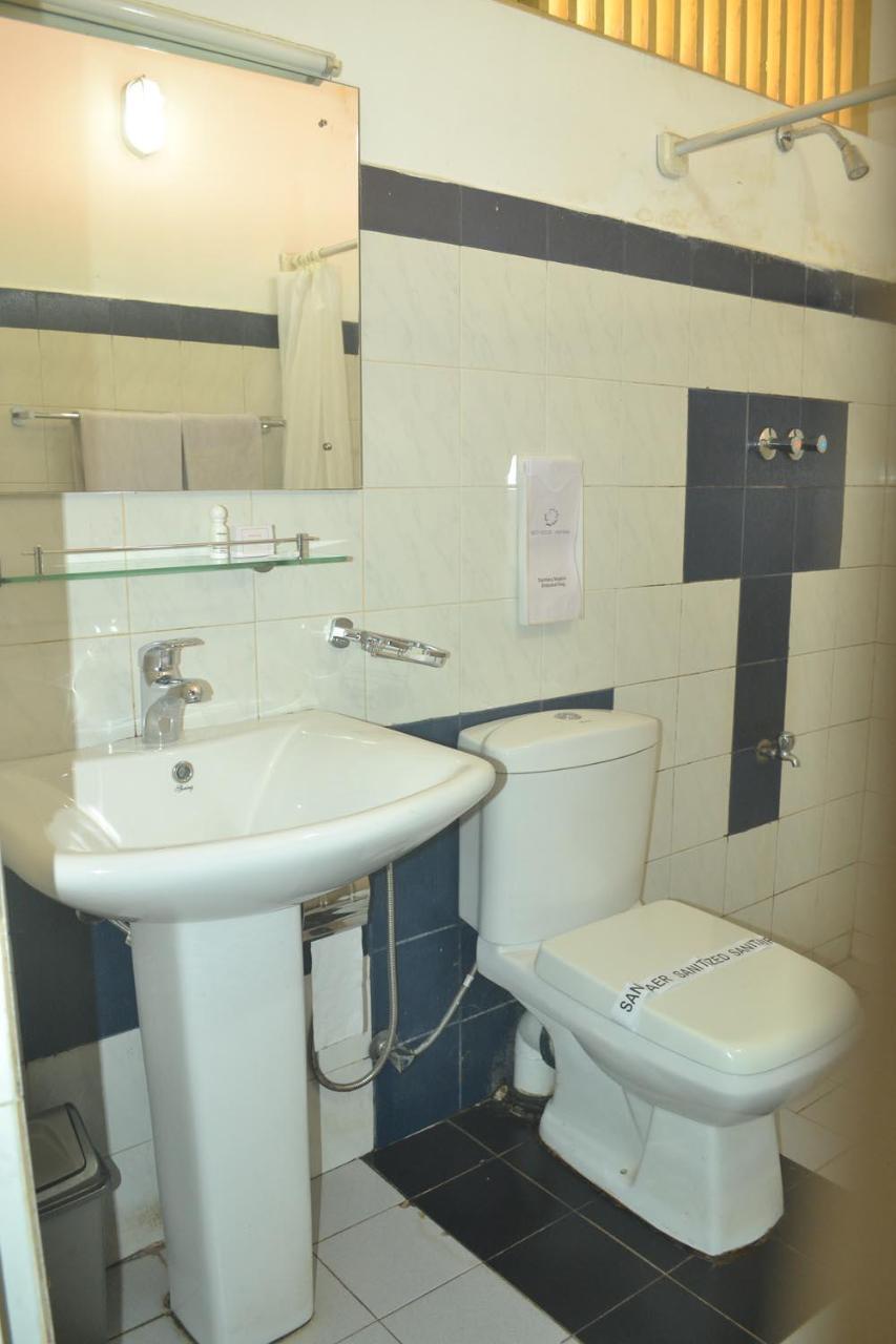 Rest House Matara Hotel Ngoại thất bức ảnh